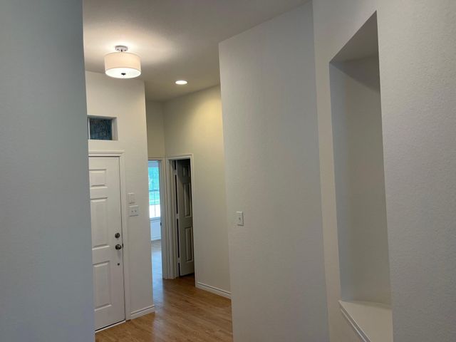 924 Bowie Drive, Lavon, TX 75116