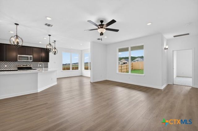 355 Pathfinder Drive, Copperas Cove, TX 76522