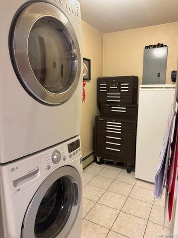 3519 Princeton Drive N, Wantagh, NY 11793