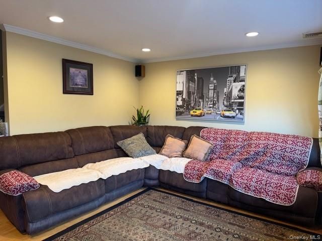 3519 Princeton Drive N, Wantagh, NY 11793