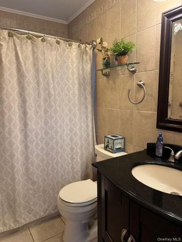 3519 Princeton Drive N, Wantagh, NY 11793
