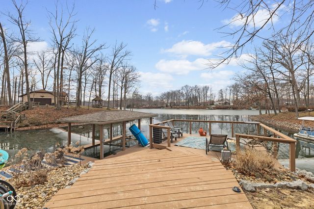 4145 E West Point Court, Martinsville, IN 46151