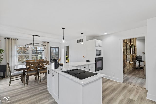 4145 E West Point Court, Martinsville, IN 46151