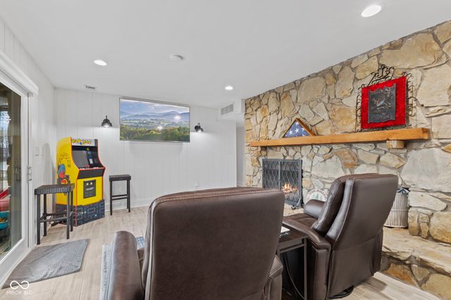 4145 E West Point Court, Martinsville, IN 46151