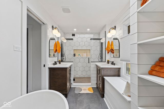 4145 E West Point Court, Martinsville, IN 46151