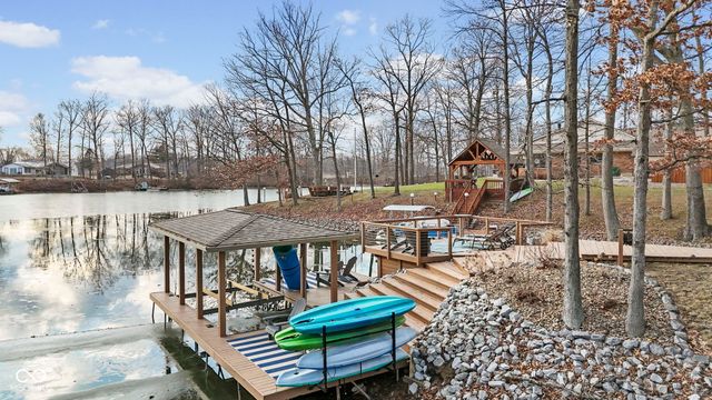 4145 E West Point Court, Martinsville, IN 46151