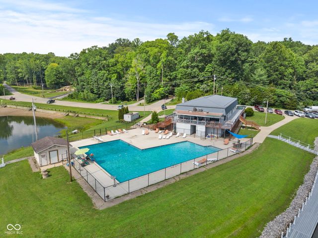 4145 E West Point Court, Martinsville, IN 46151