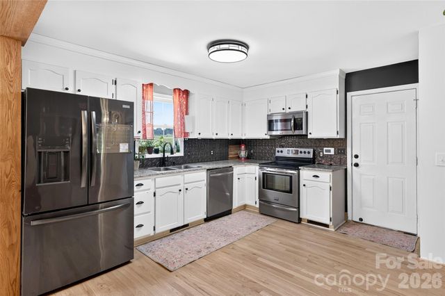 3648 Mount Olive Church Road, Newton, NC 28658