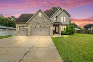 6241 W 80Th Street, Burbank, IL 60459