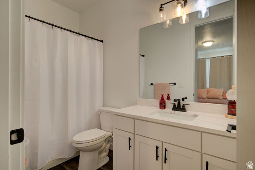 Image 14 of property listing at 416 S 650 E #211, American Fork, UT 84003