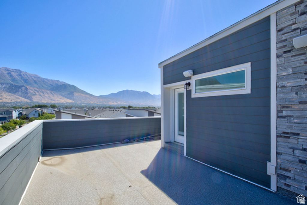 Image 16 of property listing at 416 S 650 E #211, American Fork, UT 84003