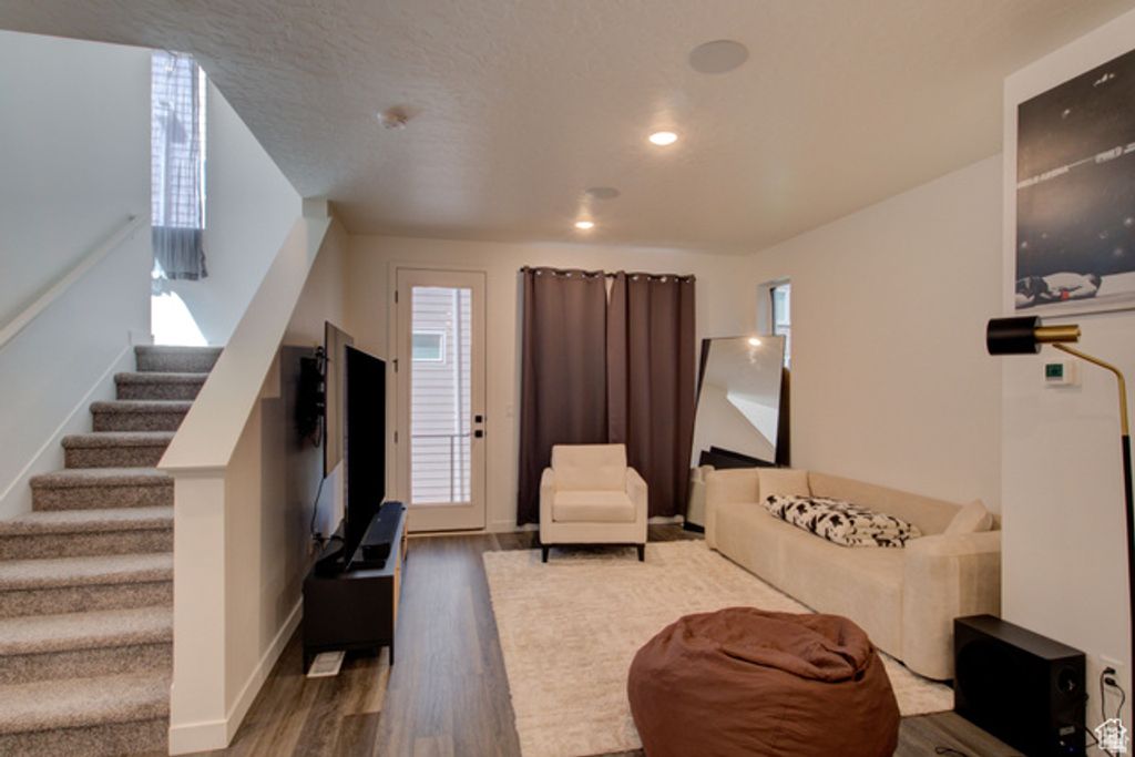 Image 7 of property listing at 416 S 650 E #211, American Fork, UT 84003
