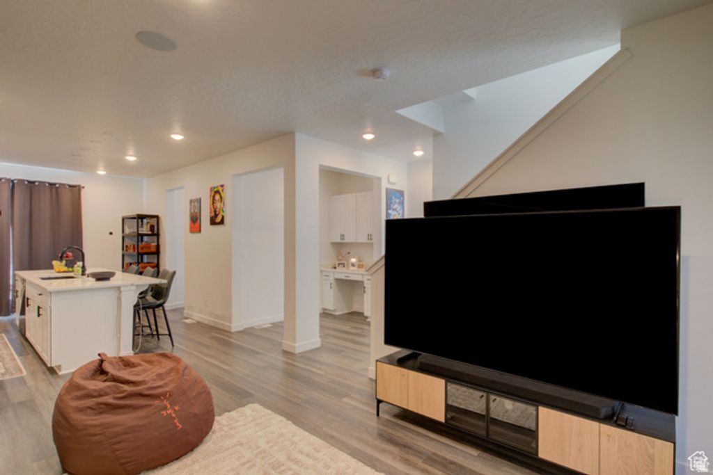 Image 8 of property listing at 416 S 650 E #211, American Fork, UT 84003