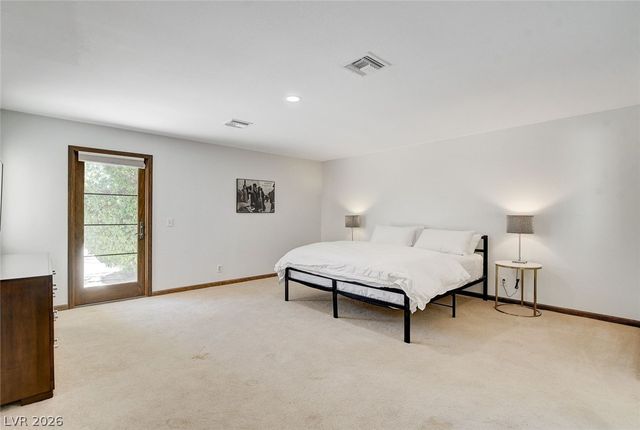 408 Lacy Lane, Las Vegas, NV 89107