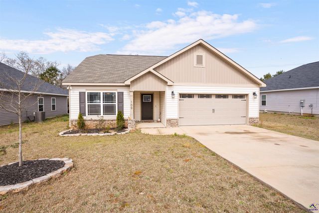 109 Red Tail Circle, Byron, GA 31008