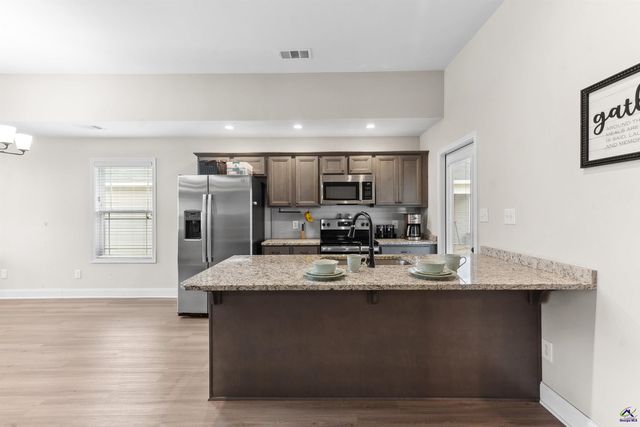 109 Red Tail Circle, Byron, GA 31008