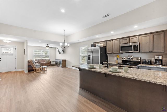 109 Red Tail Circle, Byron, GA 31008