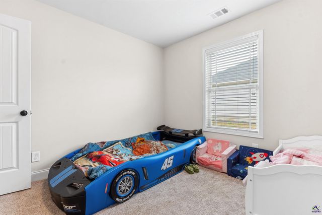 109 Red Tail Circle, Byron, GA 31008