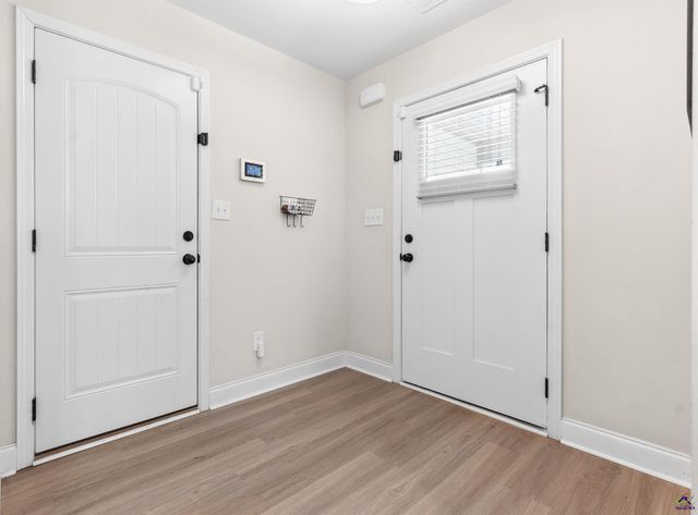 109 Red Tail Circle, Byron, GA 31008