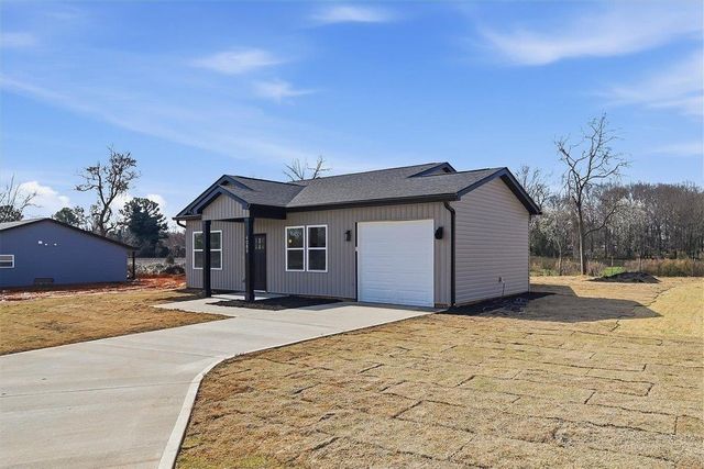 4089 N Blackstock Road, Spartanburg, SC 29301