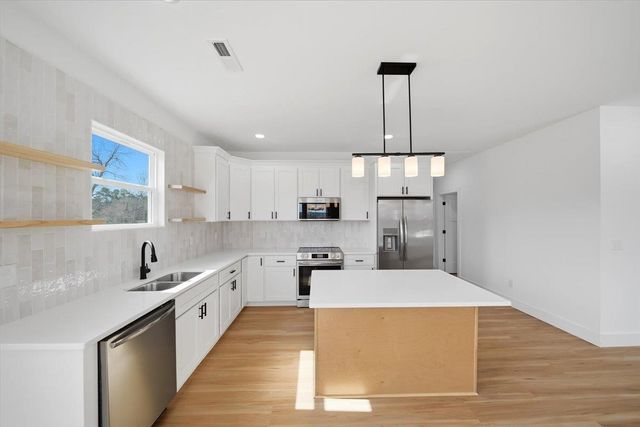 4089 N Blackstock Road, Spartanburg, SC 29301