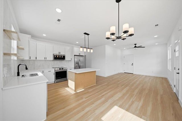 4089 N Blackstock Road, Spartanburg, SC 29301