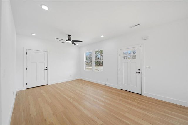 4089 N Blackstock Road, Spartanburg, SC 29301