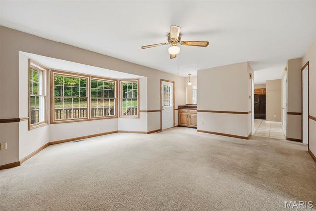 176 Spring Oaks Drive, Ballwin, MO 63011