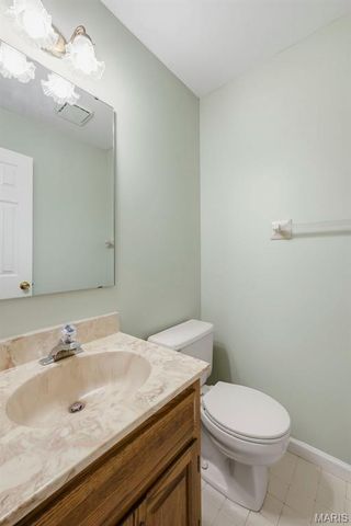 176 Spring Oaks Drive, Ballwin, MO 63011