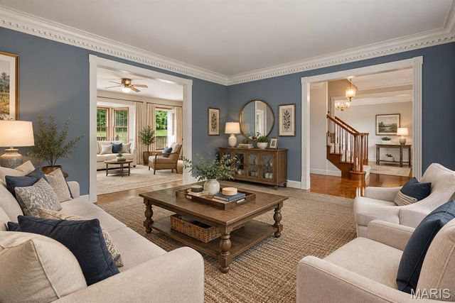 176 Spring Oaks Drive, Ballwin, MO 63011
