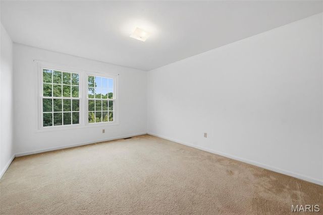 176 Spring Oaks Drive, Ballwin, MO 63011