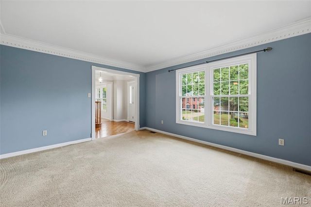 176 Spring Oaks Drive, Ballwin, MO 63011
