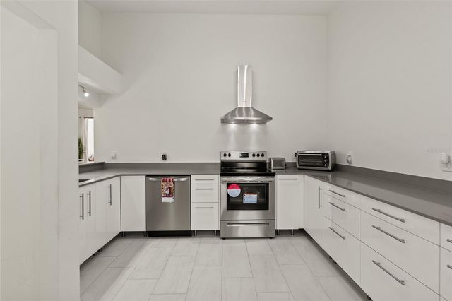 5623 MONTE ROSSO ROAD, Sarasota, FL 34243