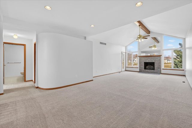 48564 Hudson Bay Court, Shelby Twp, MI 48315