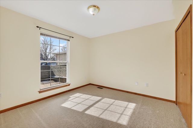 48564 Hudson Bay Court, Shelby Twp, MI 48315