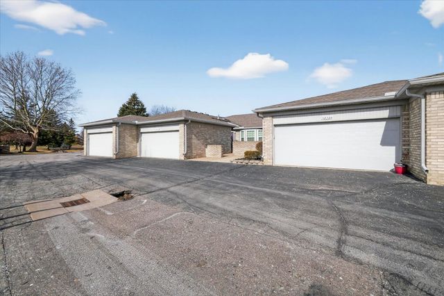 48564 Hudson Bay Court, Shelby Twp, MI 48315