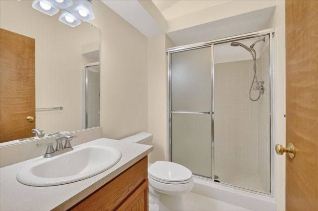 48564 Hudson Bay Court, Shelby Twp, MI 48315