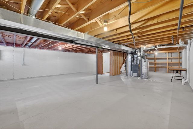 48564 Hudson Bay Court, Shelby Twp, MI 48315