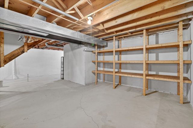 48564 Hudson Bay Court, Shelby Twp, MI 48315