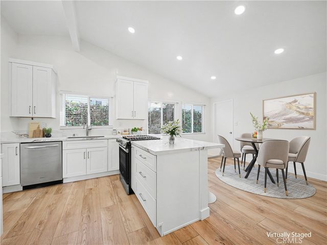 5604 Mason Avenue, Woodland Hills, CA 91367