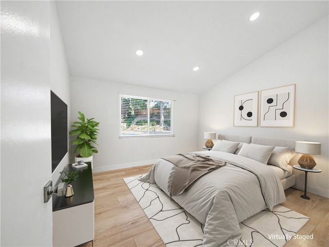 5604 Mason Avenue, Woodland Hills, CA 91367
