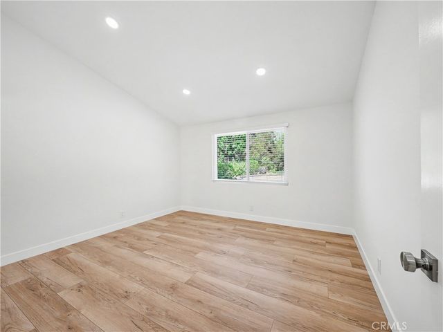 5604 Mason Avenue, Woodland Hills, CA 91367