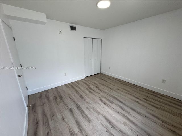 1971 NW 2nd Ct 4, Miami, FL 33136