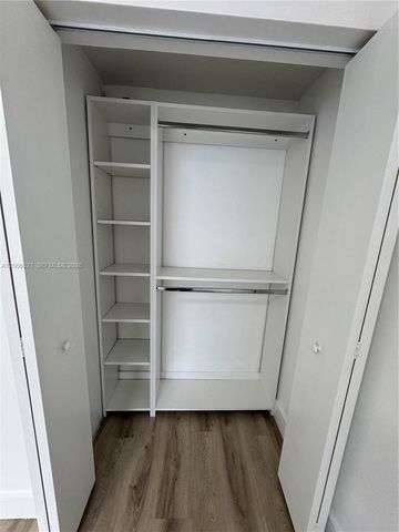 1971 NW 2nd Ct 4, Miami, FL 33136