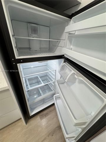 1971 NW 2nd Ct 4, Miami, FL 33136