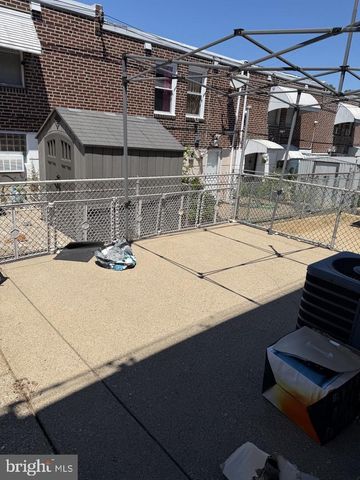 4304 BENNINGTON ST, Philadelphia, PA 19124