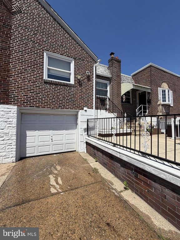 4304 BENNINGTON ST, Philadelphia, PA 19124