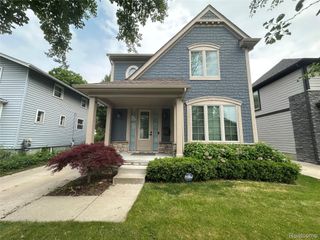 1555 RUFFNER Avenue, Birmingham, MI 48009