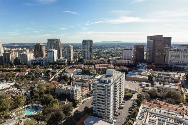 969 Hilgard 707, Los Angeles, CA 90024