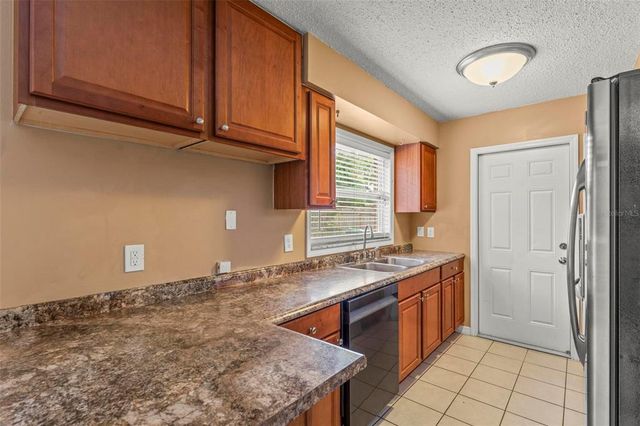7036 CLARCONA OCOEE RD, Orlando, FL 32818